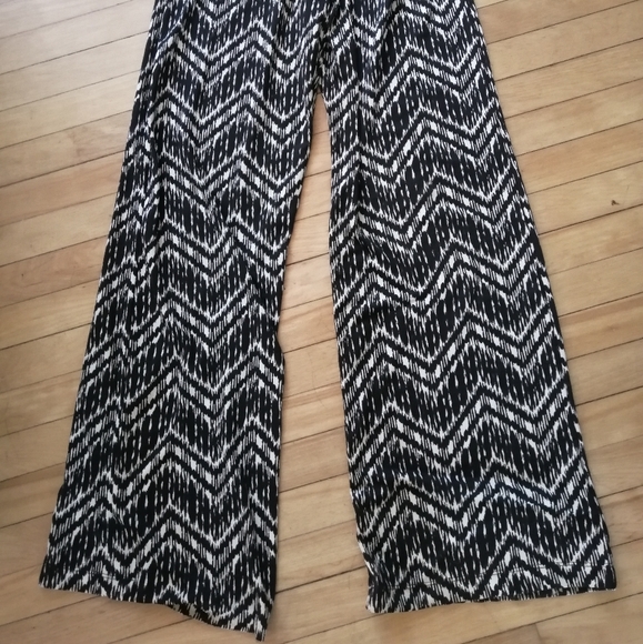 High-waisted Palazzo pants - Picture 2 of 3